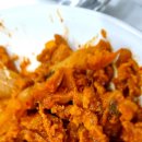 미소 먹으면 돼지 이미지