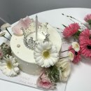 멜니니케이커리(melnini cakery) | 브라이덜샤워 케이크 레터링 멜니니케이커리 진주케이크주문제작