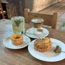 경주여인숙 | 경주 터미널 근처 카페 추천 파이가 맛있는 룸펜 내돈내산후기!