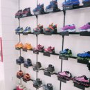 신발상설할인매장 이미지