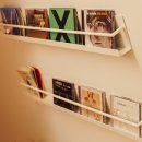 스테이 어라운드 이미지