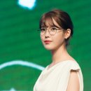 아이유 안경원 이미지