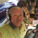 중앙 무대 이미지