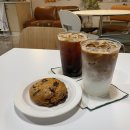 [장승배기 감성 카페 추천] 통 고구마 브륄레 맛집 분위기 좋은 두댓커피 Do that coffee