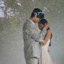 제이쓰리컨설팅그룹 | 인천 웨딩촬영 추천, 배경보다 사람이 먼저 보이는 웨딩사진 아테소 스튜디오