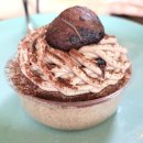 스타벅스 보늬밤 몽블랑 롤 / 바질토마토크림치즈베이글 먹고 후기