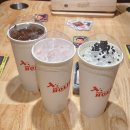 카페금천 | 닌텐도 플스 마리오카트부터 넷플릭스 오티티까지 시흥동 놀거리 더홀릭보드게임카페 금천점 후기