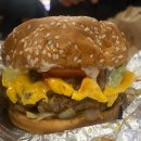 파이브소스(FIVE SAUCE) | 파이브가이즈 용산 아이파크몰점 내돈내산 후기 ㅣFIVE GUYS 웨이팅 후 먹어본 솔직 리뷰
