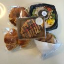 구자윤과자점 | 구자윤 과자점 - 두바이 딸기 소금빵 내돈내산 후기