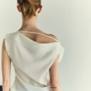 [LETQSTUDIO 레티큐스튜디오] drape strap blouse 블라우스 후기