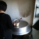 시장꿀꿀이 이미지