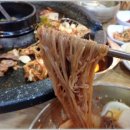산천막국수