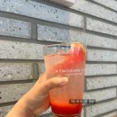 투썸플레이스 대전대서문점 | 투썸플레이스, 최애 메뉴 떠먹는 딸기레어치즈케이크!!