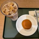 커피아띠 | 가정보육 3일차... 열나는 아기육아 일상🥲 우지커피 + 아띠에어 후기