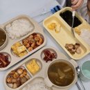 형제카타이어 | 서점 구경, 일본 라멘 맛집, 브런치 카페, 한국 문화 행사, 겨울 타이어 교체, 이색 동물 카페 돼지 카페)