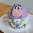 코리아 푸드스토리 | 스타벅스 토이스토리 콜라보 MD 메뉴 출시 │ 스타벅스 버즈 케이크 리뷰 솔직후기 가격