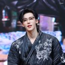 재민이 어제 팬싸짤 진짜 일본 순정만화 깔 아니야? 이미지