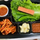위대한보쌈(금천.용암점) | [청주 배민]마님족발 용암금천점-기본 한상(족발 살코기+불족 서비스)과 막국수..@1월