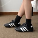 아디다스 구름스니커즈 운동화 단화 이미지