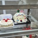 오전의 케이크 이미지