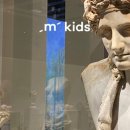 엄마는도슨트 이미지