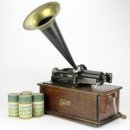 3월 24일 - Gramophone 설명 이미지