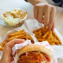 맘스터치고신대점 이미지