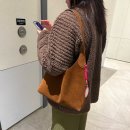 신세계강남톰브라운 | [신세계강남] 코치 | 브루클린 숄더 백 34 스웨이드(허니 브라운) 후기