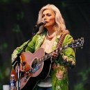 영원한 나의 연인 Pledging My Love (사랑의 서약) - Emmylou Harris(에밀루 해리스) 이미지