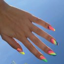 미녀손톱 이미지