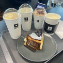 MIEUM | [영종도 맛집] ‘미음’ 후기 : 연휴에 들르기 좋은 대형카페