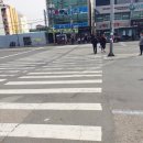 CU 횡단보도 맞은편 이미지