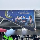 댕이 데이 | 데이식스 The Present 클콘 후기 - KSPO돔 F9 1열 시야 (영케이존? No..)