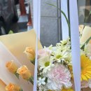 기쁨플라워샵 | [평택꽃집] 플라워샵심플: 노란 장미와 거베라의 조화, 비전동꽃집 솔직 후기
