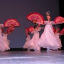 춤추는 사람 이미지