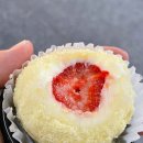 푸드하우스 영등포점 | [맛칼럼/영등포맛집] 타임스퀘어 신세계푸드마켓 디저트 ‘연백 딸기모찌’ 내돈내산 메뉴 추천 솔직후기.