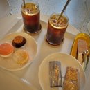 김해마카롱 맛집 봉리단길카페 도도플레이트 후기