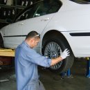 타이어샾 이미지