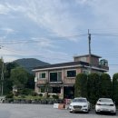 카페 북한산 바라보다