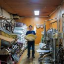 새벽을 여는 사람들 | [2026.1.5-11] 조성순 개인전 《새벽을 여는 사람들》 [부산갤러리]