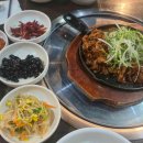 광고마을 맞은편 이미지