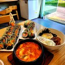 얌샘김밥 성수역점