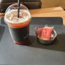 더로스터스커피랩 이미지