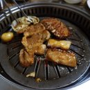 흙돼지숯불갈비 이미지