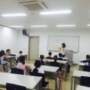 도서관에서 세계사 여행 이미지