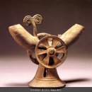 도기 바퀴장식 뿔잔 이미지