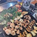 황소곱창 한판구이 이미지