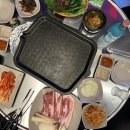 꽃돼지생삼겹