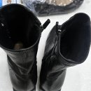 깨끗한 옷 세탁소 신발 이미지