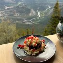 밴프 여행 Northern Lights Alpine Kitchen 캐내디언 로키 산맥 밴프 곤돌라 뷰 맛집 레스토랑 캐나다...